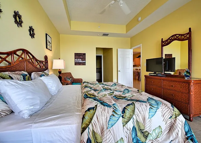 Harborview Grande 604 Apartment