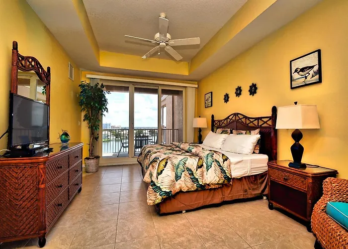 Harborview Grande 604